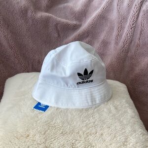 Adidas White Knit Bucket Hat